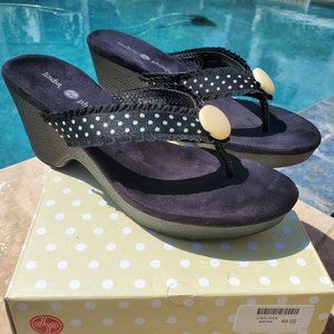 Lindsay Phillips Switch Flops Black Wedge Sandal